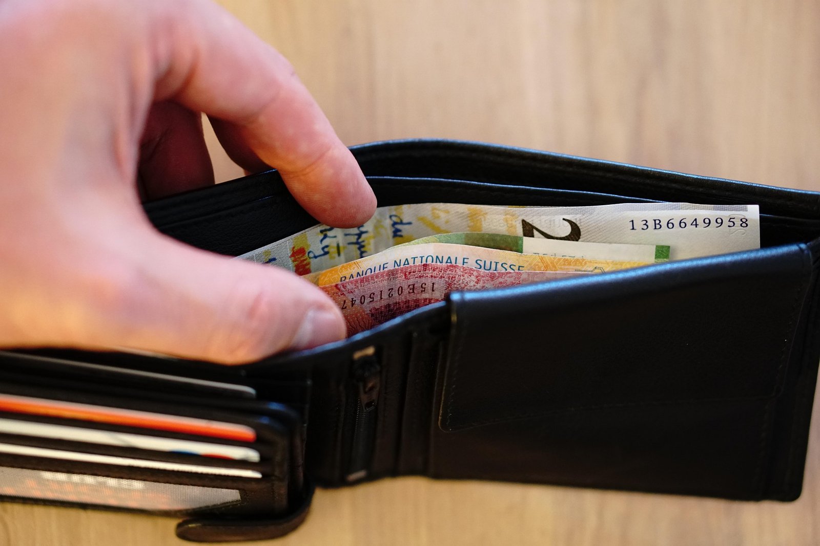 🎓 How to Budget as a Student in the USA (2025 Smart Money Guide)